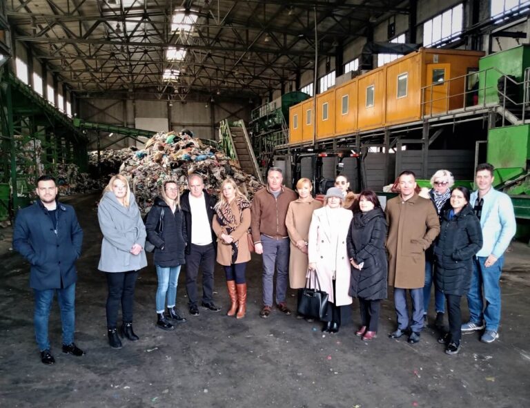 “Дубоко” посетили учесници радионице “Управљање отпадом за зелени урбани развој”